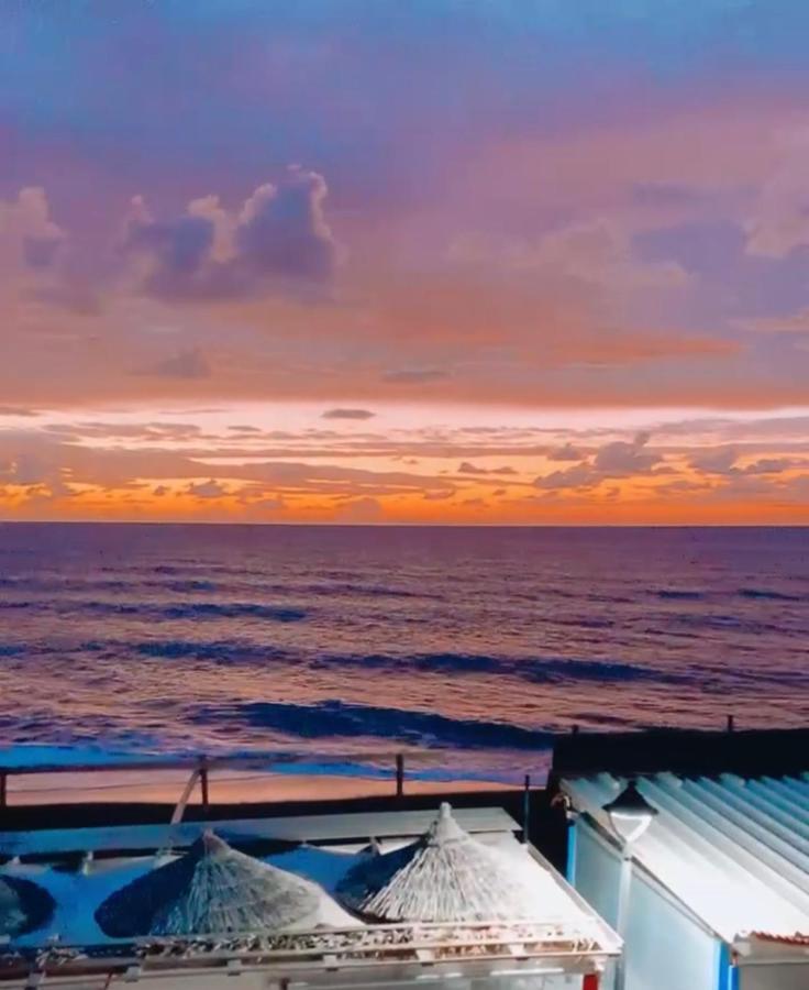 Sagma Calm Apartment With Amazing Sea View Perissa  Bagian luar foto